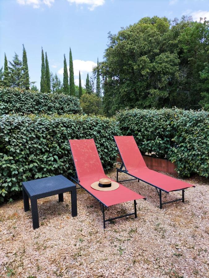 Quietude En Luberon Lejlighed Roussillon en Isere Eksteriør billede
